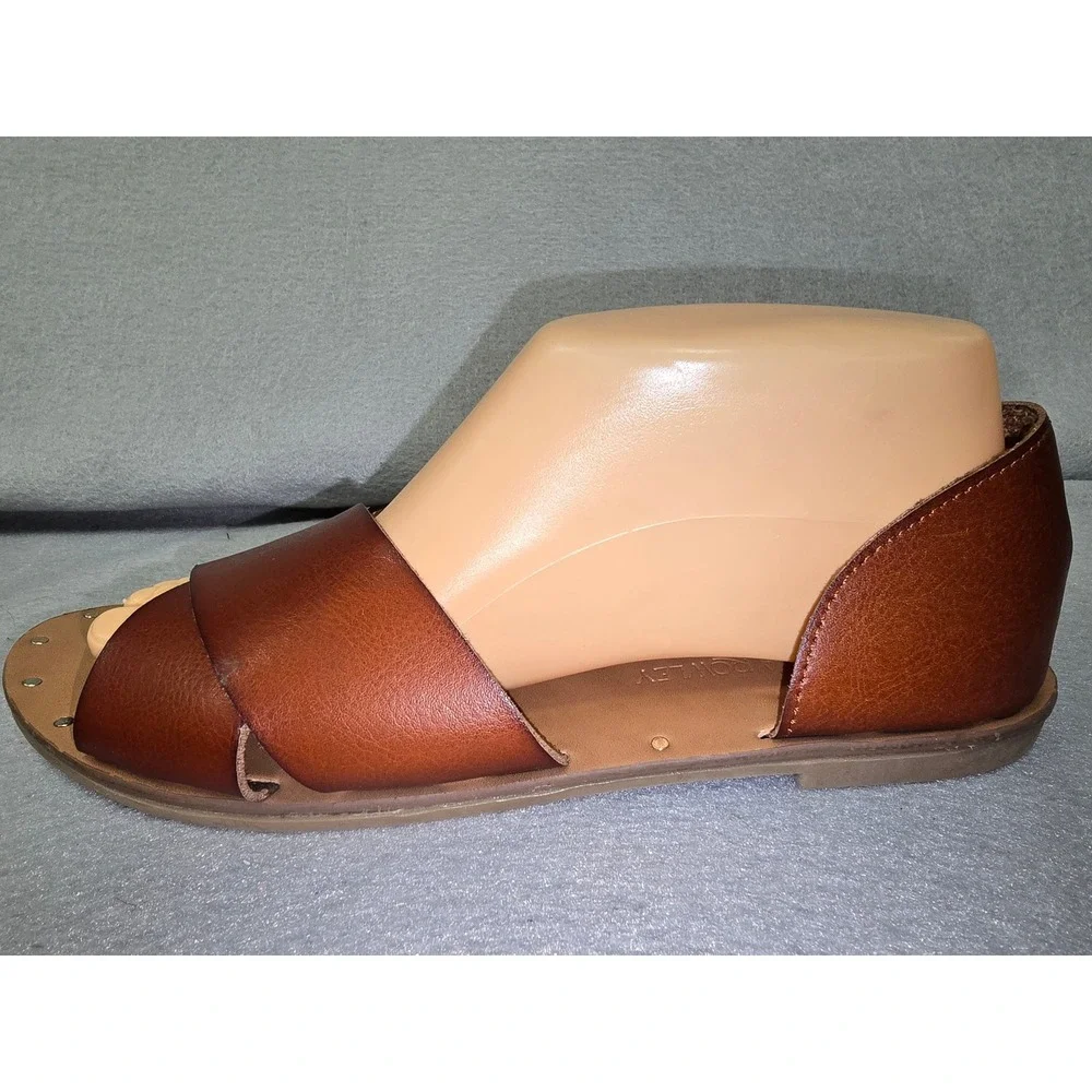 Cynthia Rowley Fiona Brown Crisscross Flat Sandals Mens 9.5